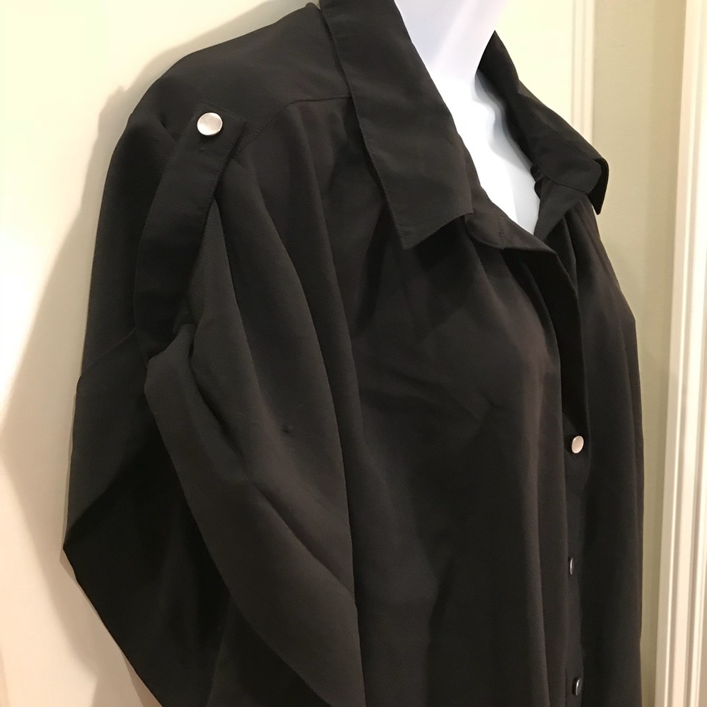 Avenue Studio Black Button Down Top Euc !! - image 3